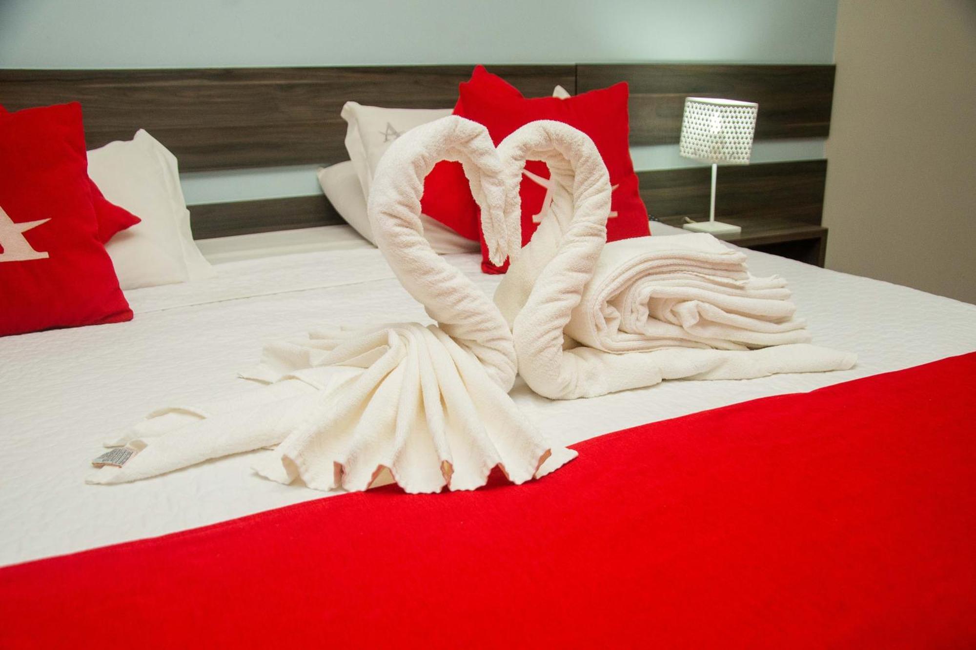 Hotel Athos 3*
