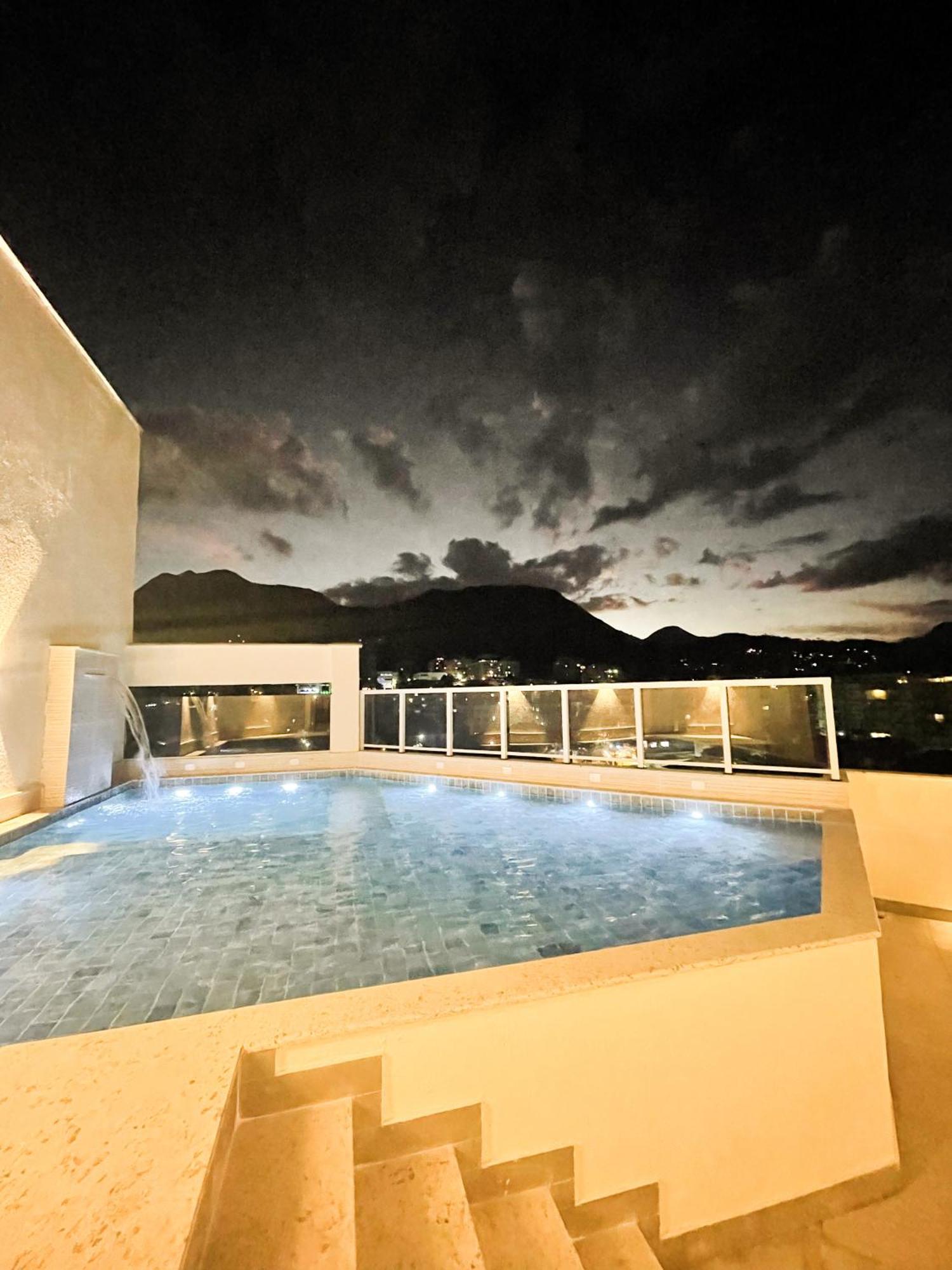 Athos Hotel 3*